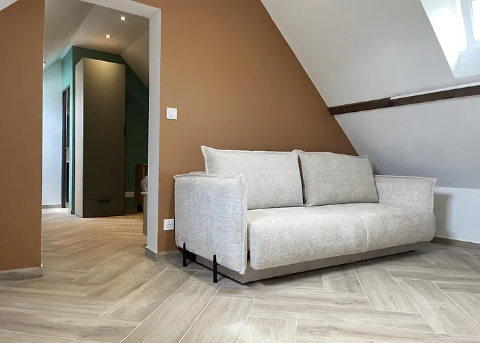 Hébergement de vacances La Petite Saulaie - Proche Circuit 24h - 6 Pers